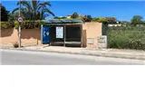 Marquesina publicitaria en la avenida de los Castaños, en el barrio de El Chorrico de Molina de Segura
